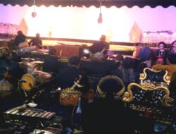 12 Dalang Asli Desa Kurung Tampil Meriahkan Pagelaran Wayang di Malam Tahun Baru 2023
