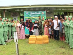 Kodim 1012/Buntok Gelar Bakti Sosial Pemberian Sembako Peringati HUT Korem 102/Pjg yang Ke-49