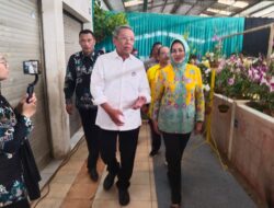 Benyamin Davnie Walikota Tangerang Selatan Resmikan Pusat Pasar Bunga Modren